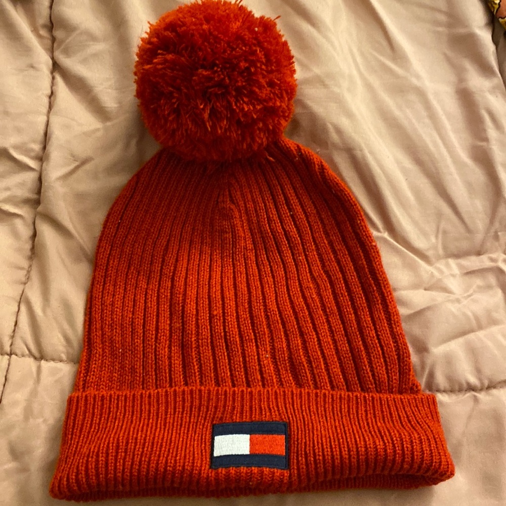 Tommy Hilfiger winter hat